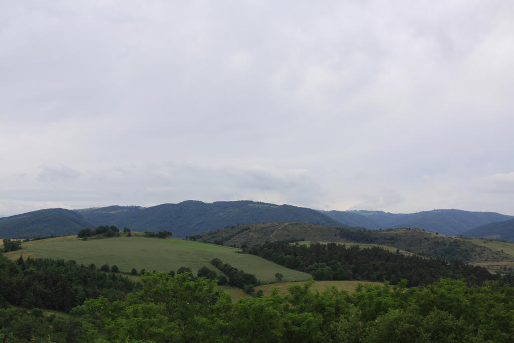 Gite Chez Coste Gilles Saint-Privat-du-Dragon ภายนอก รูปภาพ